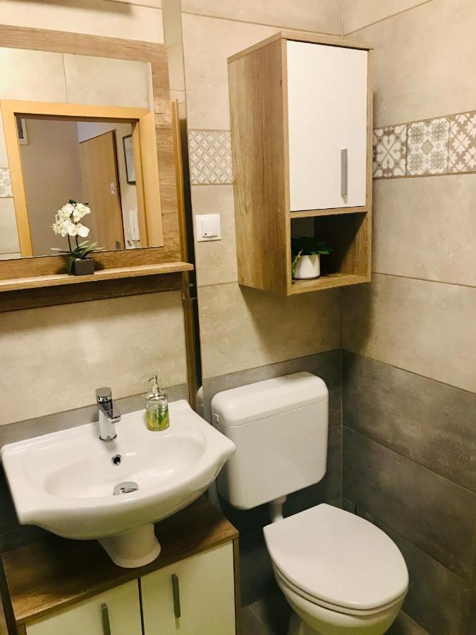 Orchidea Apartman Hegyko Luaran gambar