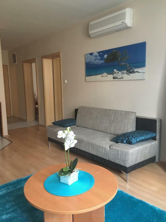 Orchidea Apartman Hegyko Luaran gambar