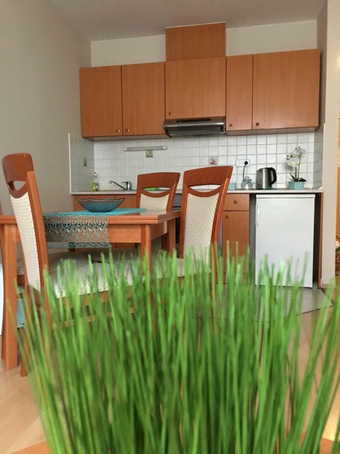 Orchidea Apartman Hegyko Luaran gambar