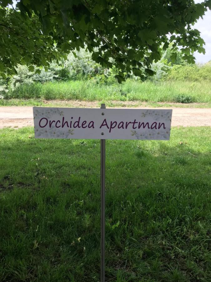 Orchidea Apartman Hegyko Luaran gambar